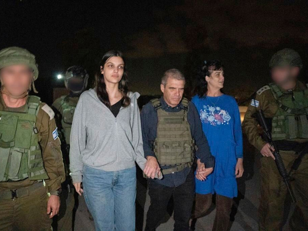 Спустя две недели после начала войны ХАМАС освободил двух американских заложников - Джудит Тай Раанан и ее дочь Натали Шошану Раанан.