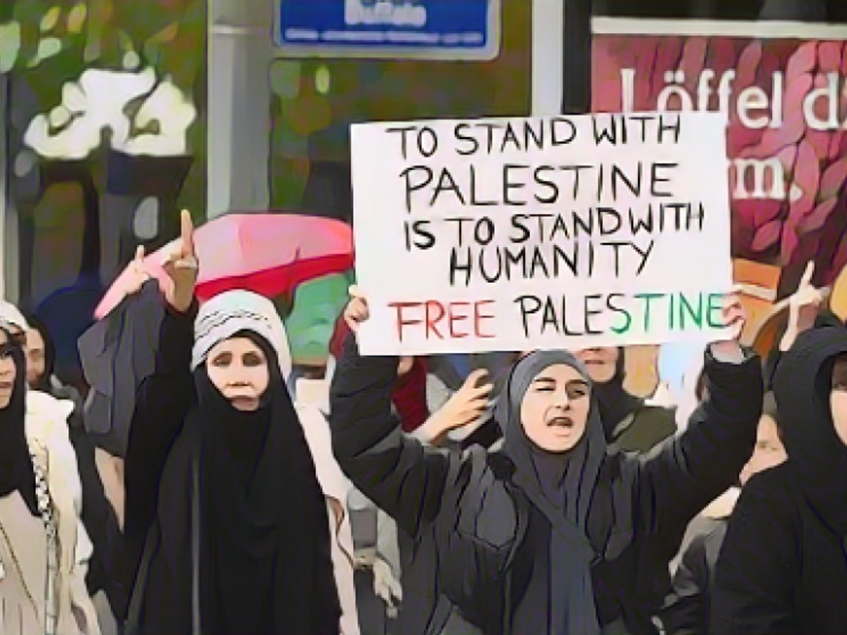 Женщины носят головные платки, некоторые демонстранты были даже завуалированы