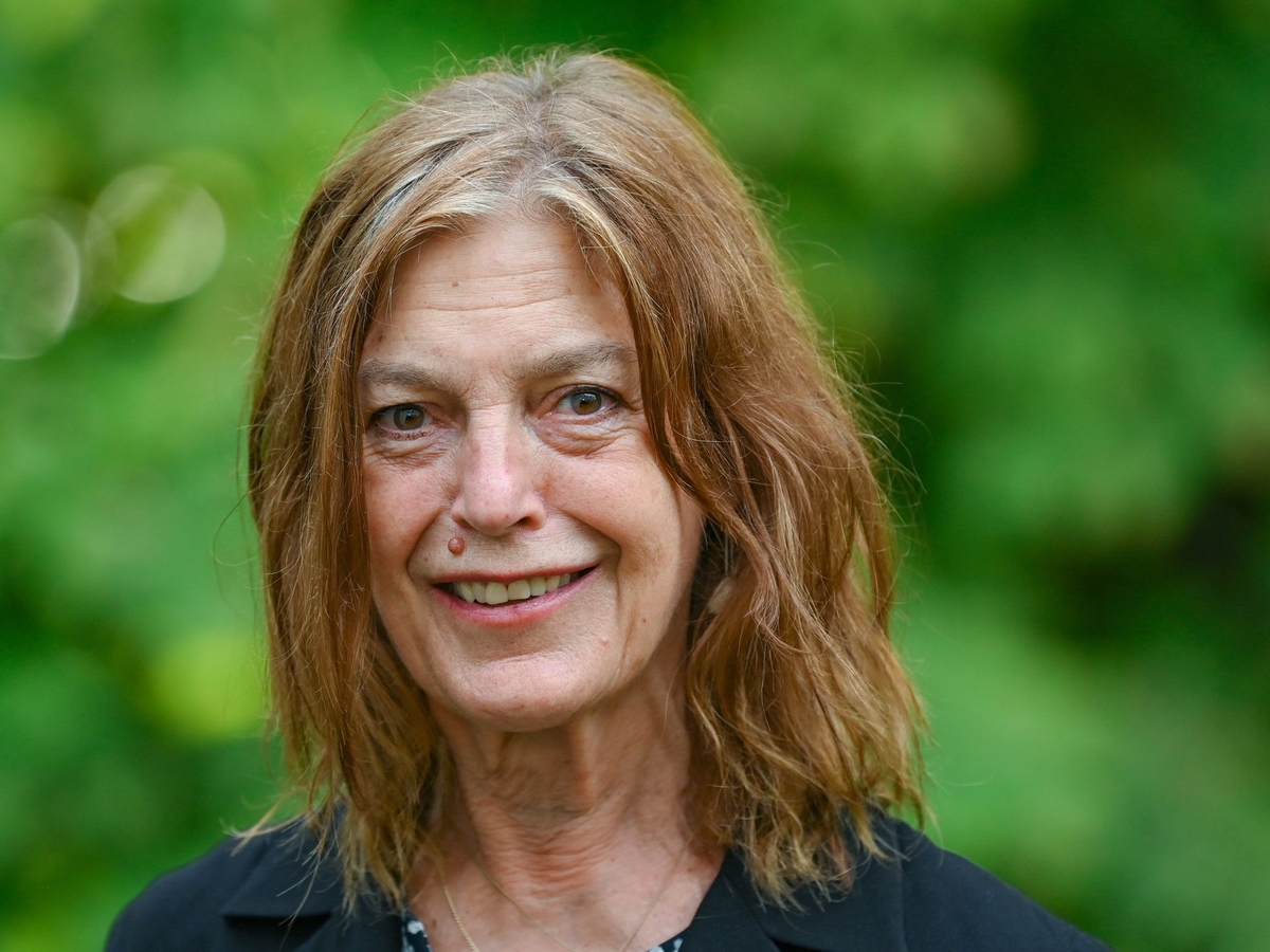 Götz Prize goes to actress Angela Winkler