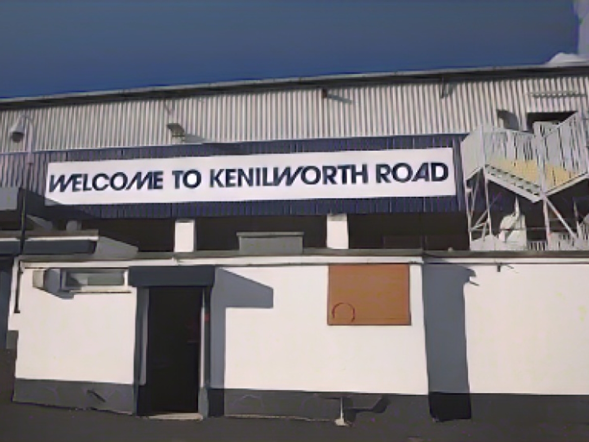 Seit fast 100 Jahren spielt Luton Town im Kenilworth Road Stadion 