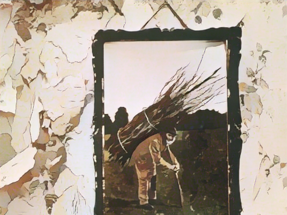 Всемирно известная обложка альбома Led Zeppelin, выпущенного в 1971 году. Она не имела названия и называлась 