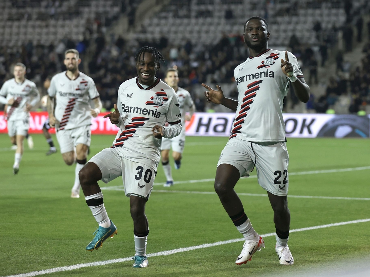 La victoire de Leverkusen sans éclat "Ça fait énormément de bien".