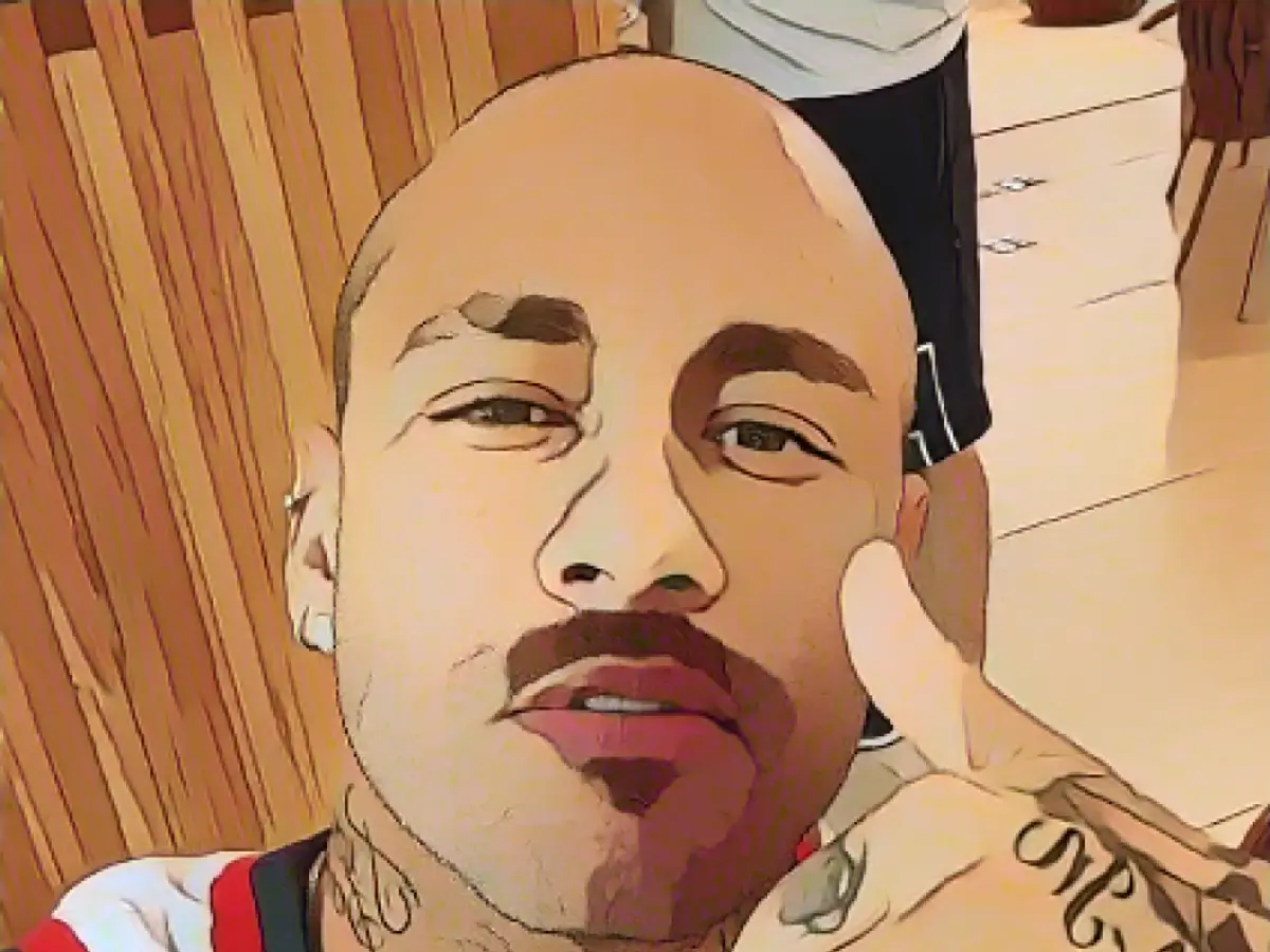 Neymar's fresh cut Neymar's fresh cut