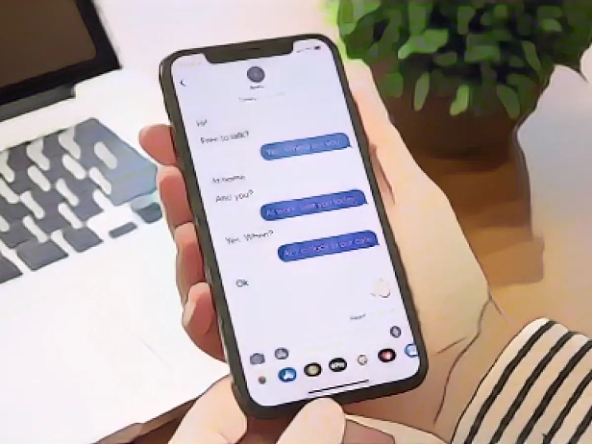 Apple uses blue speech bubbles for iMessage. SMS messages are displayed in green in the same app Apple uses blue speech bubbles for iMessage. SMS messages are displayed in green in the same app