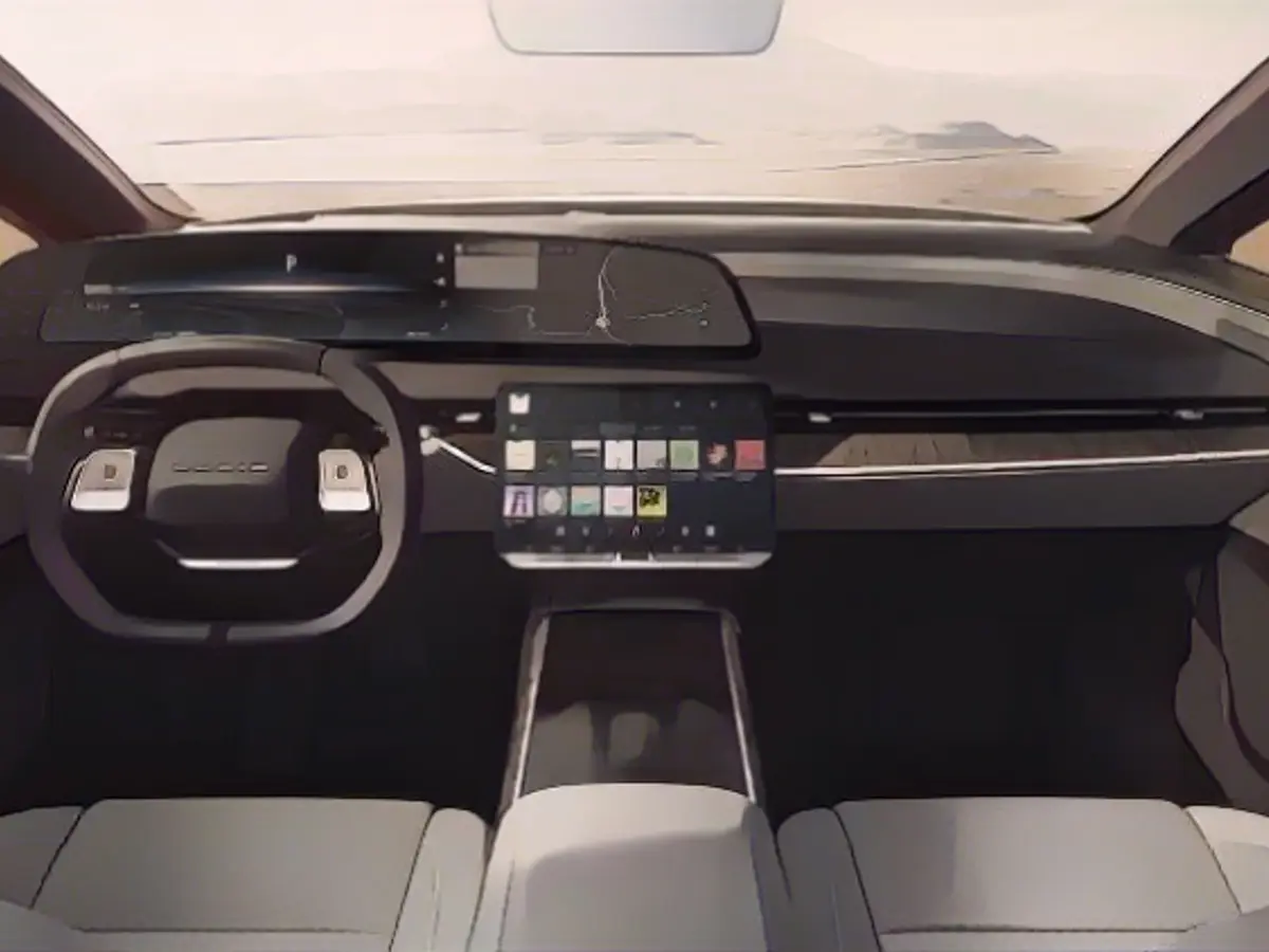 The cockpit of the Lucid Gravity has two large displays. There is also a head-up display in the windshield.