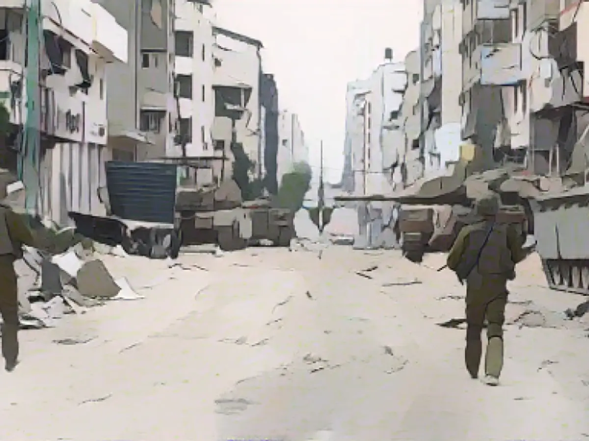 Facing Hamas: Israeli soldiers in the Gaza Strip Facing Hamas: Israeli soldiers in the Gaza Strip