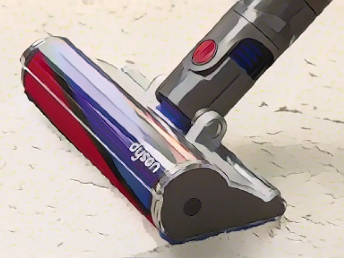 These Are Some of the Best Black Friday Deals on Dyson Vacuum Cleaners