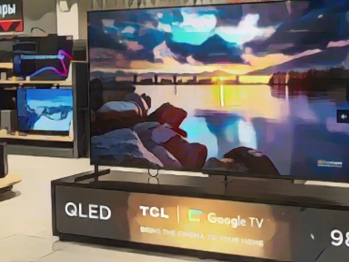 QLED  OLED       - Hi-Tech Mailru