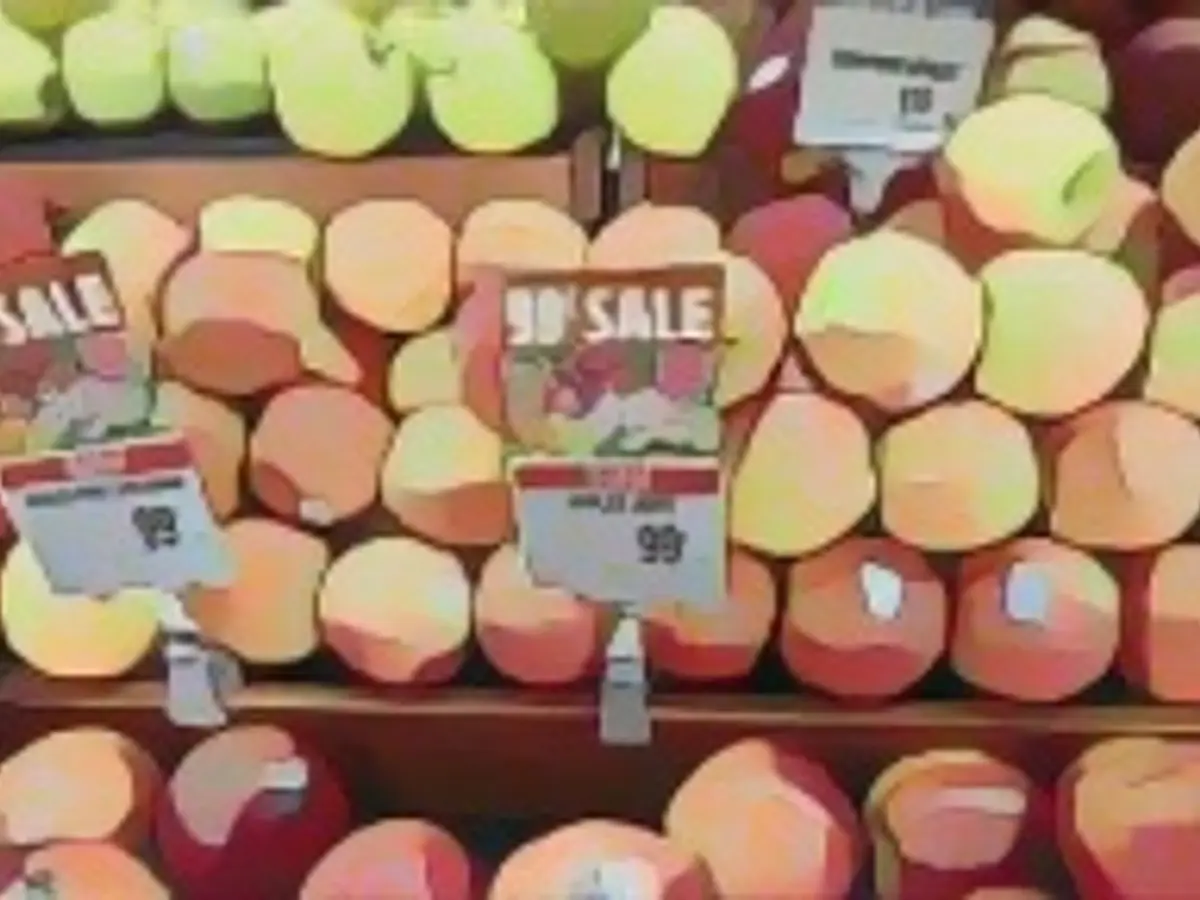 This fall, apples are plentiful and cheap.