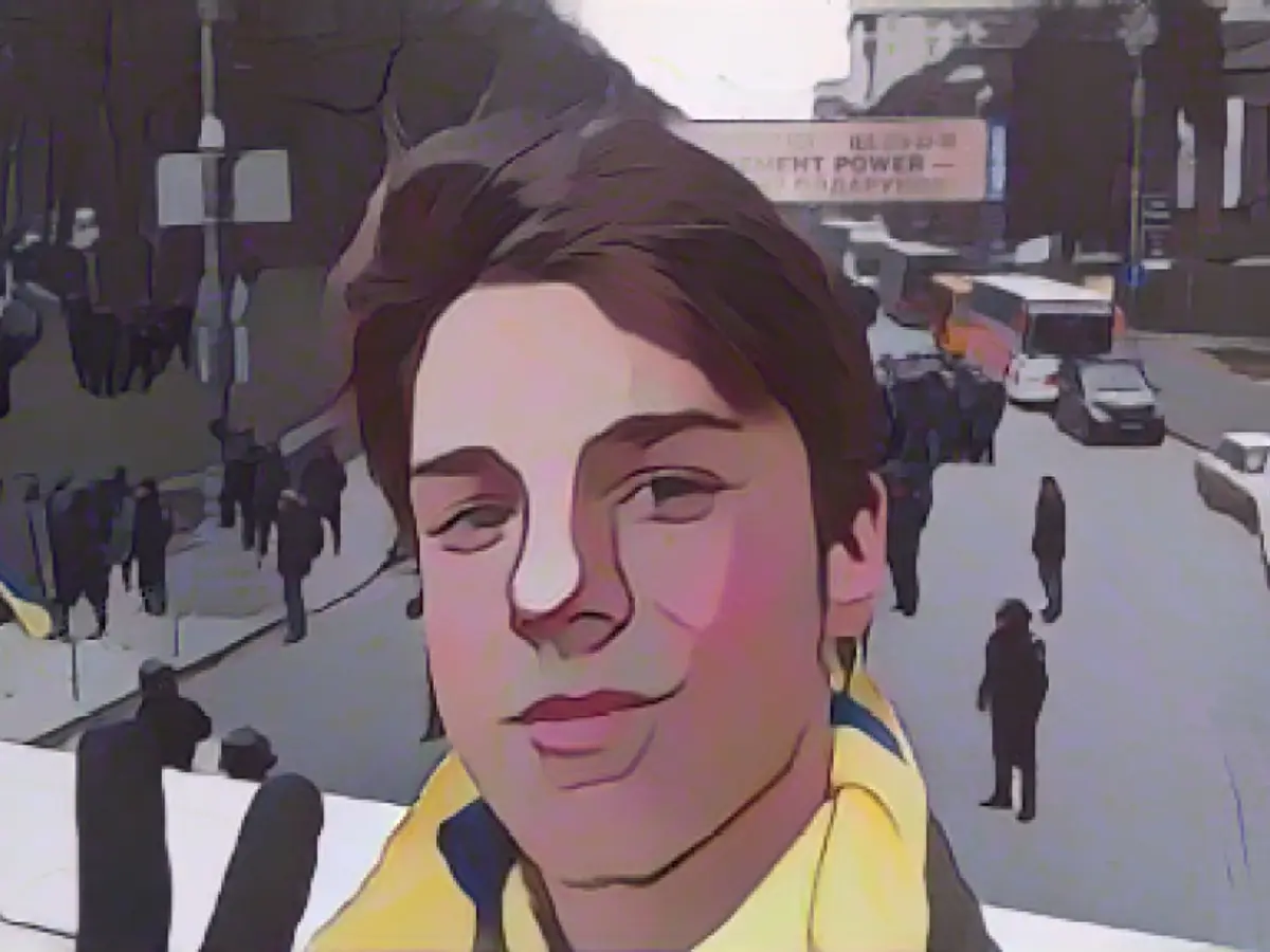 Der junge Roman Ratushnyy schloss sich bereits im Alter von 16 Jahren der Maidan-Revolution an.