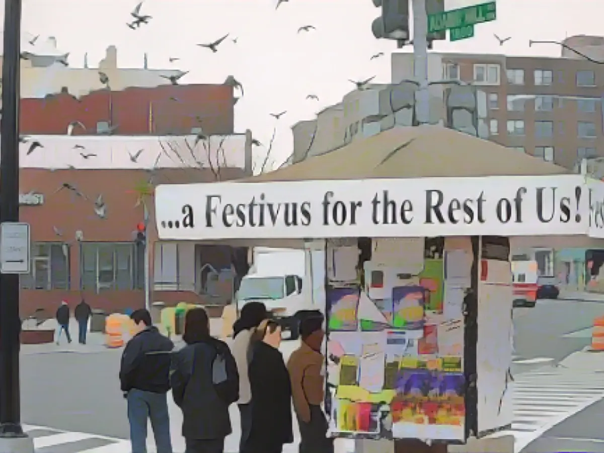 Chiosco di Festivus a Washington D.C. dove i residenti possono scrivere i loro reclami.