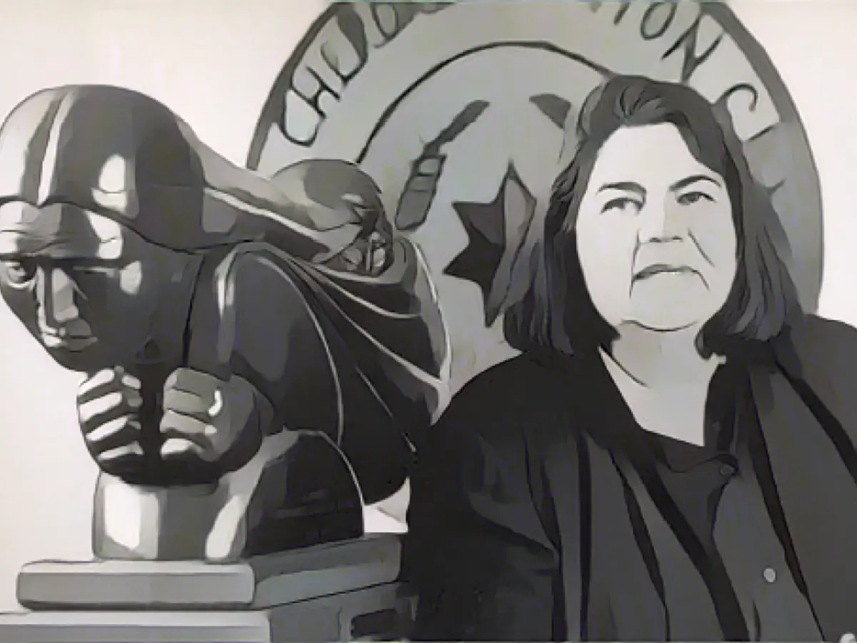 Mankiller, il primo capo principale donna della Nazione Cherokee, è stata a capo della tribù dal 1985 al 1995.