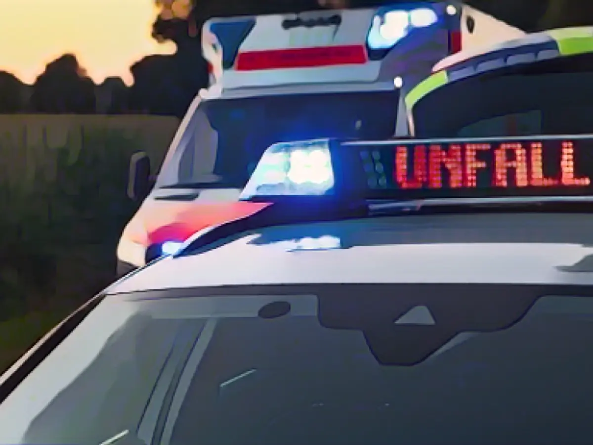 A 67-year-old cab driver lost his life in a head-on collision with a drunk wrong-way driver.aussiedlerbote.de