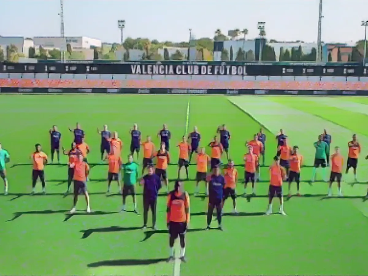 Die Valencia-Mannschaft fand am Montag im Training als Team zusammen.