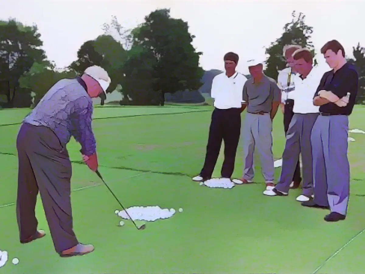 1995 trat Norman beim Telus Skins-Event im National Golf Club of Canada mit Tour-Spielern an.