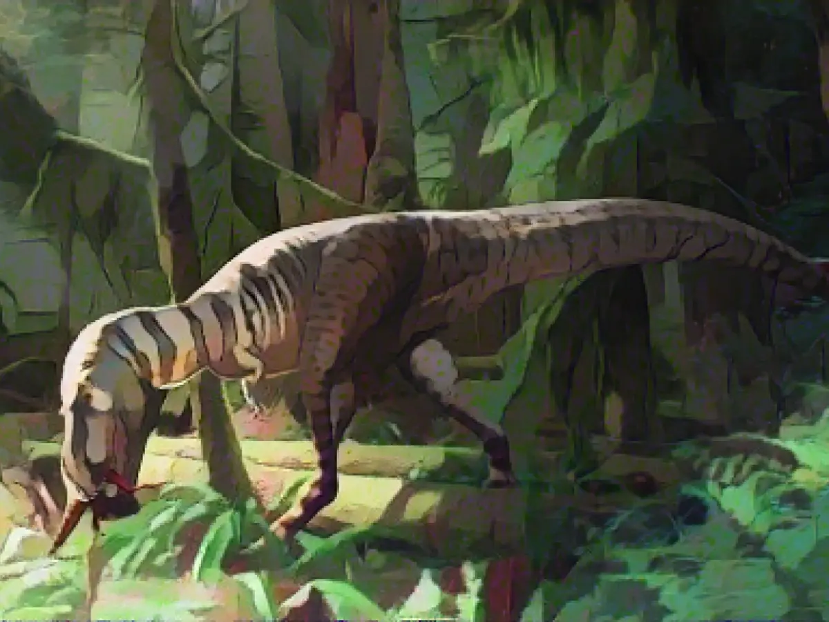 Un'illustrazione mostra un Gorgosauro, cugino del T. rex, che si nutre di un dinosauro più piccolo in una scena di foresta del Cretaceo.