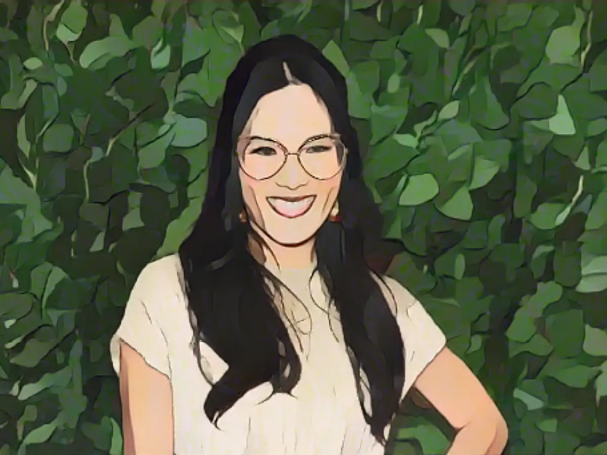 Ali Wong wurde im November als Gastgeber der Golden Globes im Januar ausgewählt.