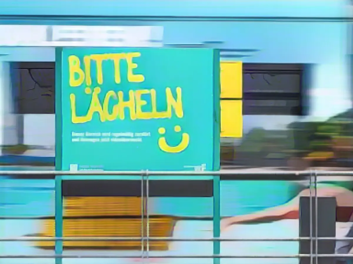 vandalism-at-bus-stops-causes-extensive-damage