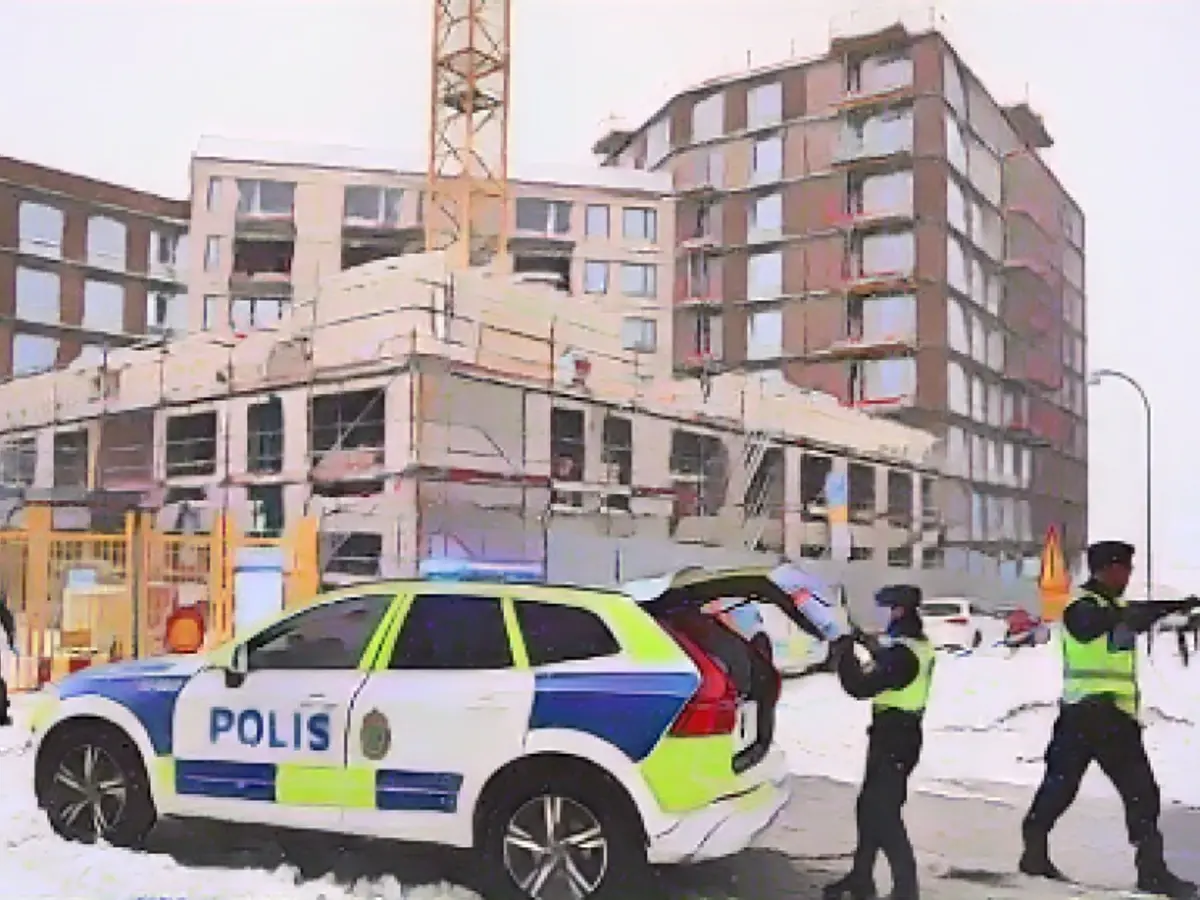 On the construction site, the apartment building Construction Site Accident