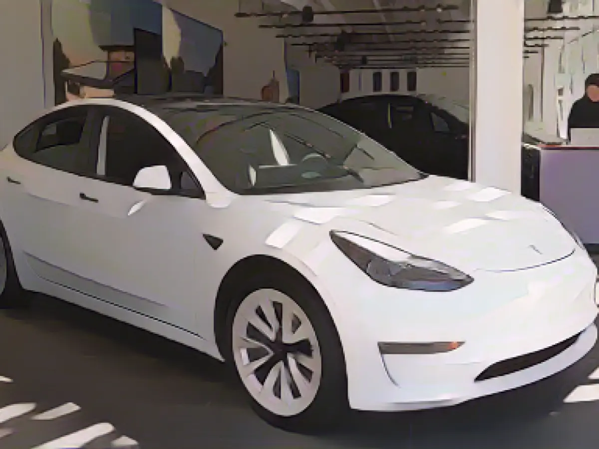 Tesla Recalls 2 Million Vehicles Limit Use Of ‘autopilot Feature After