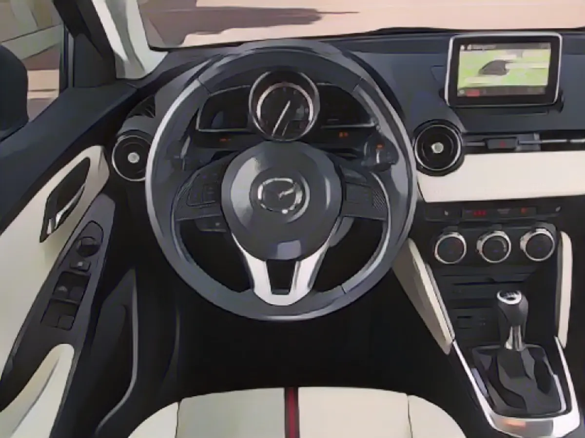 Der Innenraum des Mazda 2 – überhaupt nicht altmodisch.