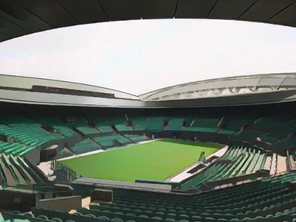К турниру 2019 года на корте №1 Уимблдона будет установлена новая раздвижная крыша.