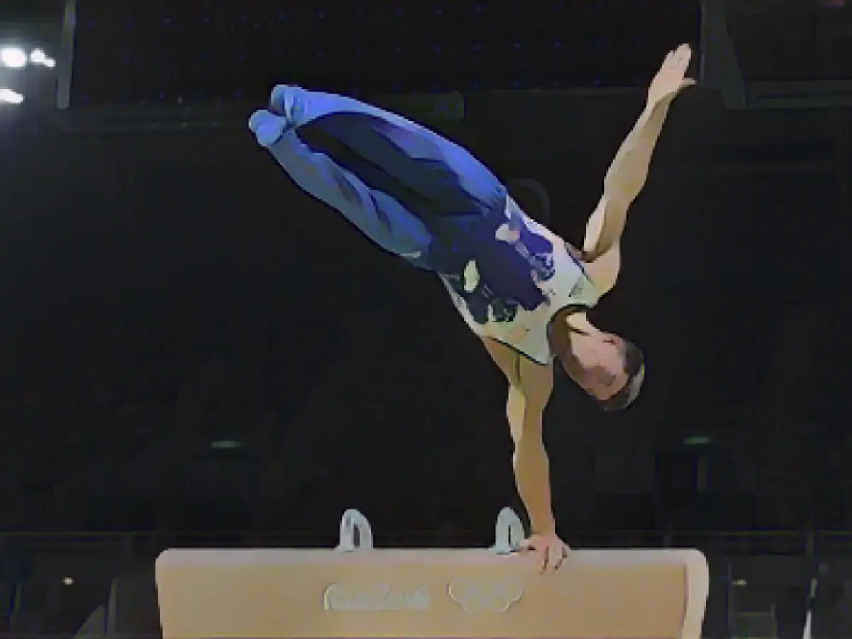 Max Whitlock gewann Gold im Pauschenpferd-Finale der Männer und siegte auch im Bodenturnen. Damit gewann zum ersten Mal ein britischer Turner einen olympischen Titel.