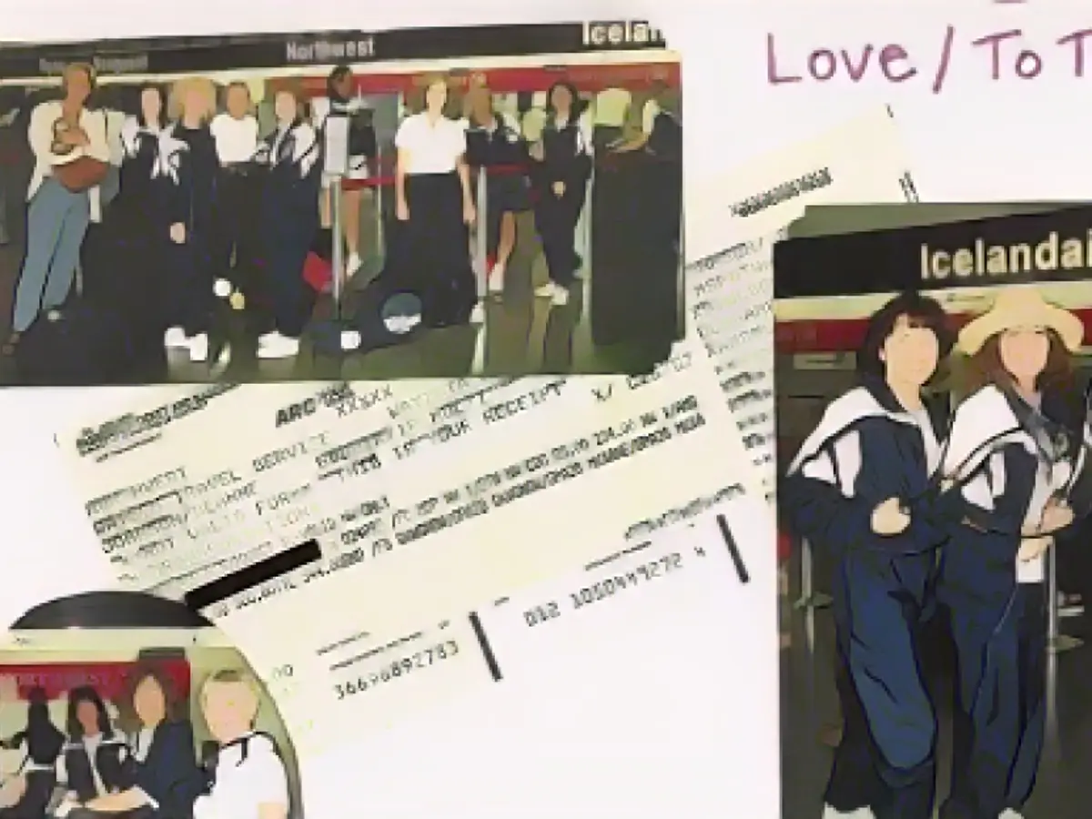 На странице из альбома Джонсона изображена квитанция и фотографии группы теннисного тура, когда они готовились покинуть Миннеаполис в мае 1999 года. Часть изображения была отредактирована.