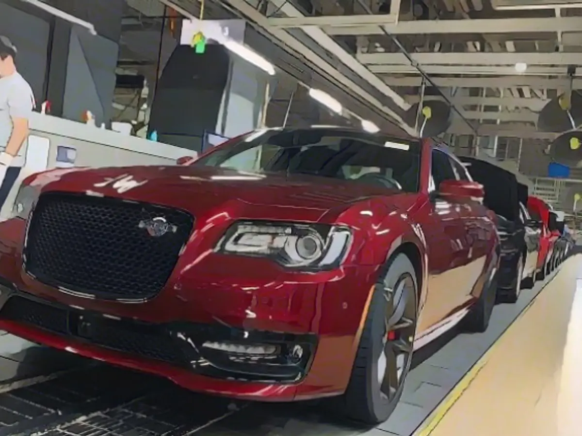 The last Chrysler 300 now rolled off the production line in the USA.