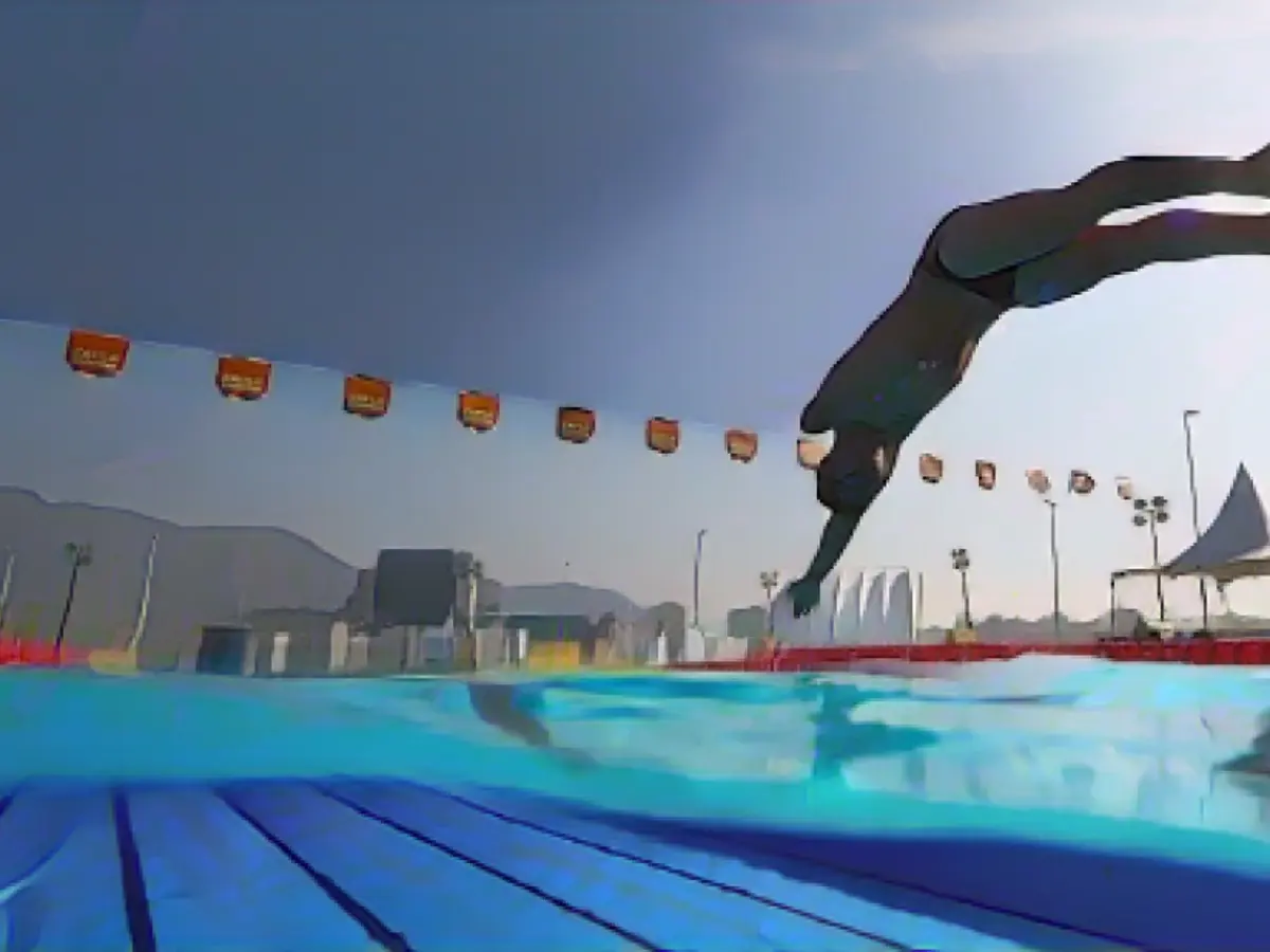 Мексиканский пловец-паралимпиец Луис Армандо Андраде Гильен на тестовых соревнованиях в Рио-де-Жанейро на прошлой неделе. До начала Паралимпийских игр в Рио осталось 133 дня.
