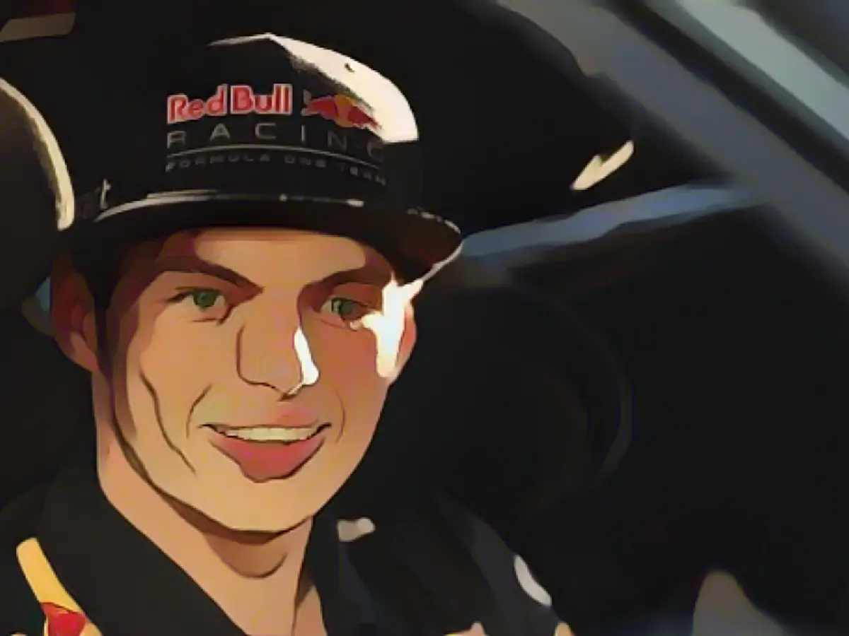 Молодая звезда Формулы-1 Макс Ферстаппен будет бороться за победы в 2017 году, поскольку Red Bull стремится бросить вызов доминированию команды Mercedes.