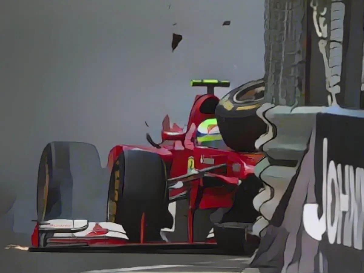Предположения о том, что Масса потеряет место в Ferrari, были развеяны впечатляющими выступлениями в конце 2012 года, но в следующем сезоне ряд аварий, в том числе две в Монако, замедлили развитие бразильца.
