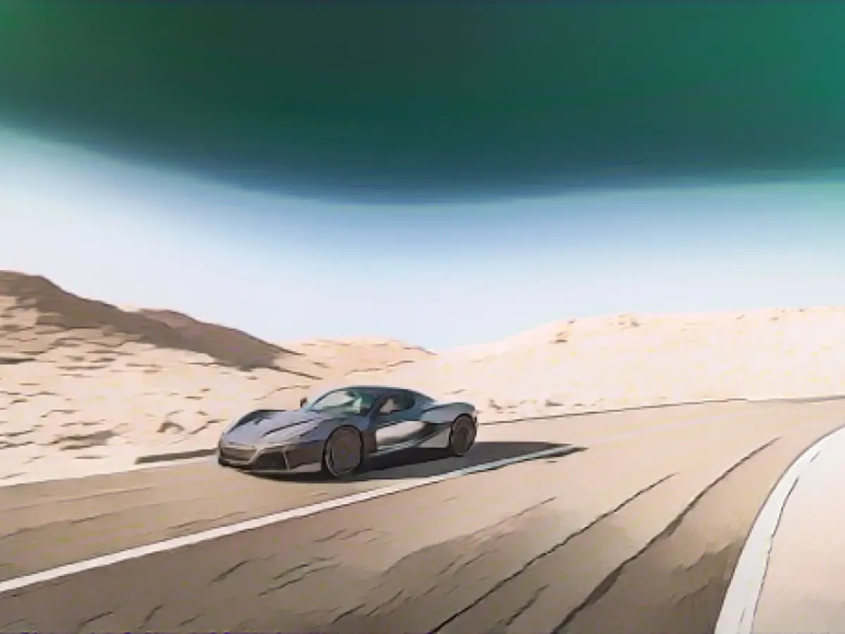 Полностью электрический Rimac Concept Two способен разгоняться от 0 до 60 миль в час всего за 1,85 секунды и является одним из самых быстрых автомобилей, когда-либо созданных.