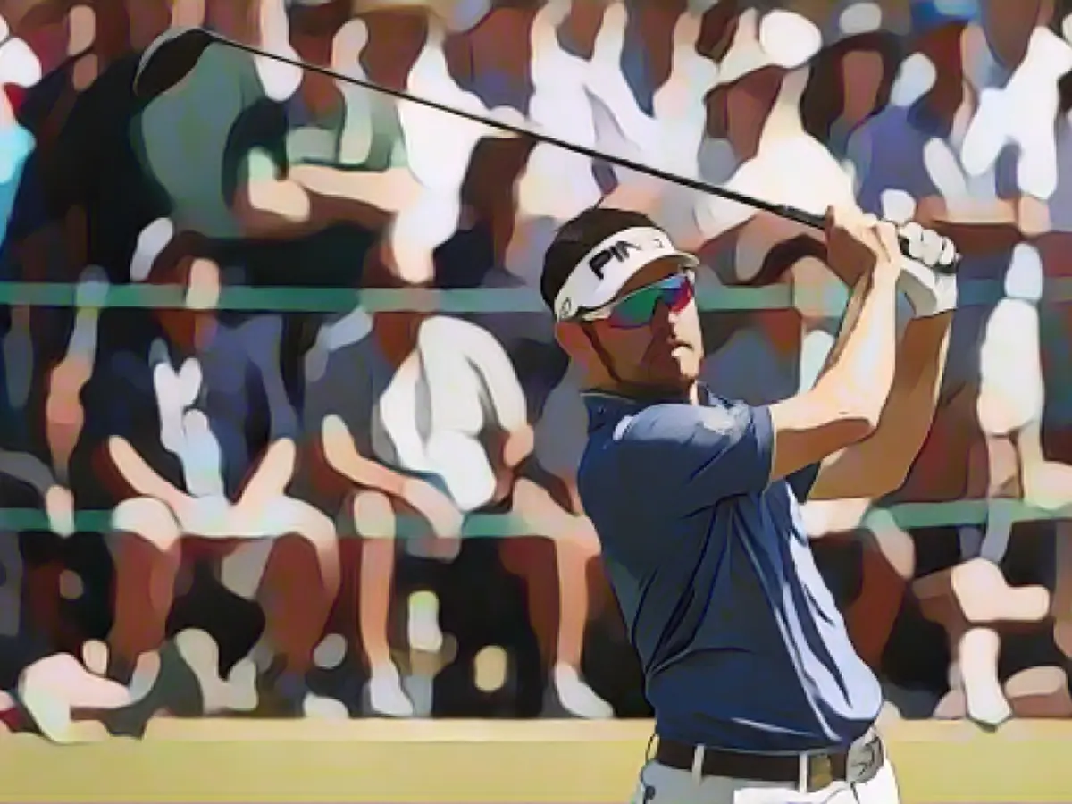 O antigo campeão do British Open, Louis Oosthuizen, é outra estrela sul-africana no European Tour.