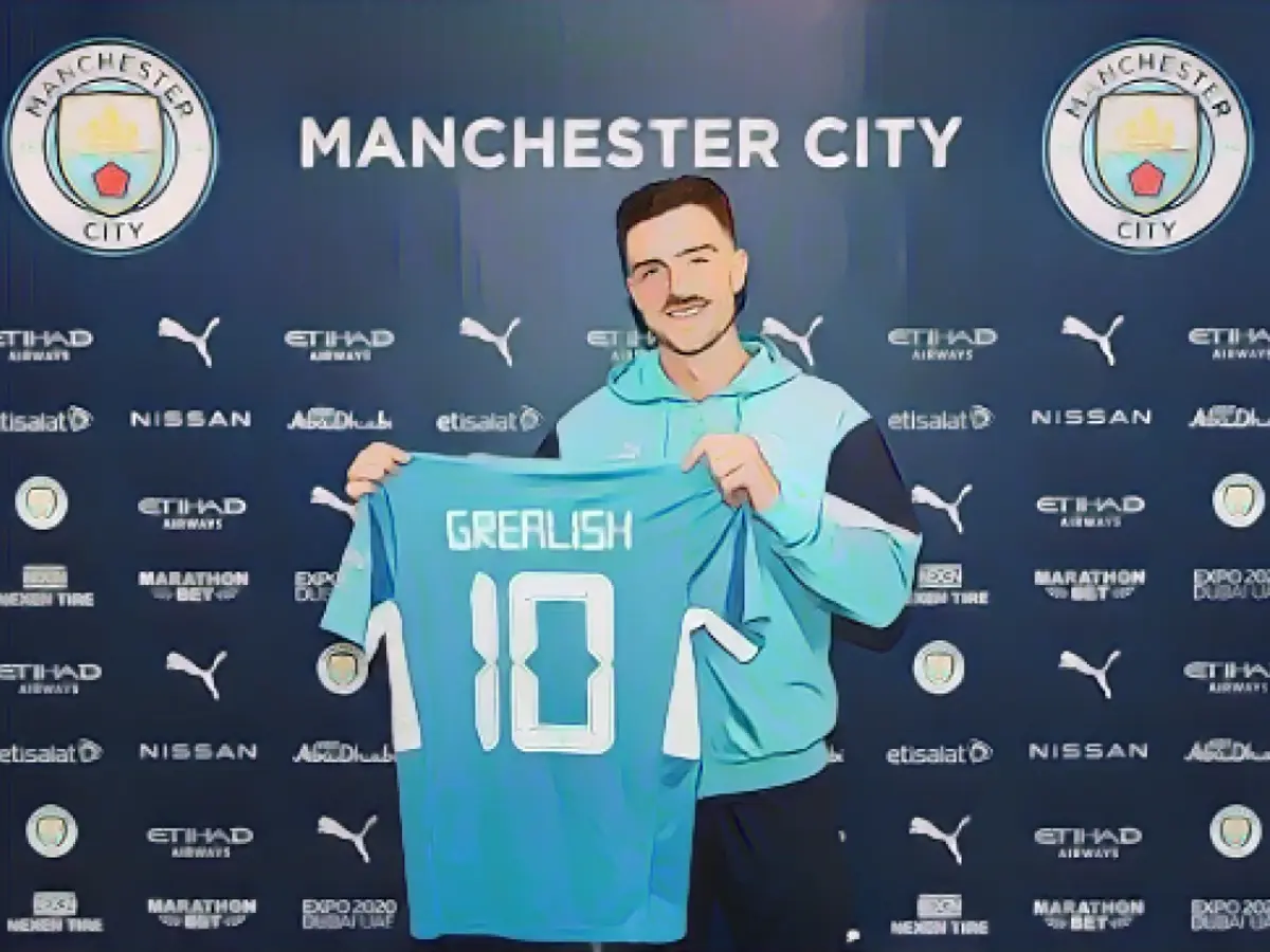 O Manchester City apresenta a nova contratação de Jack Grealish.