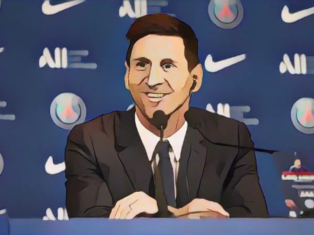 Messi în timpul prezentării sale ca ultima achiziție a lui PSG.