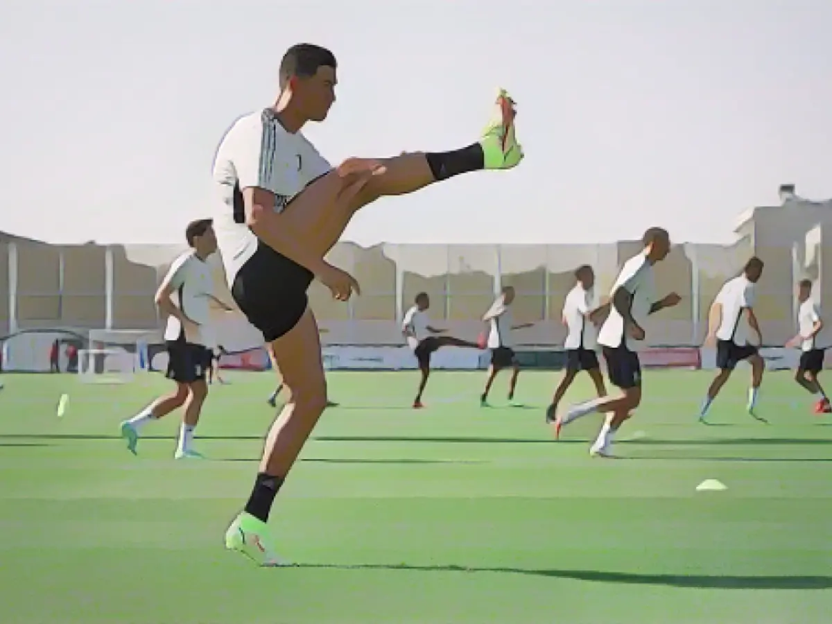 Ronaldo durante un allenamento al JTC il 12 agosto a Torino.