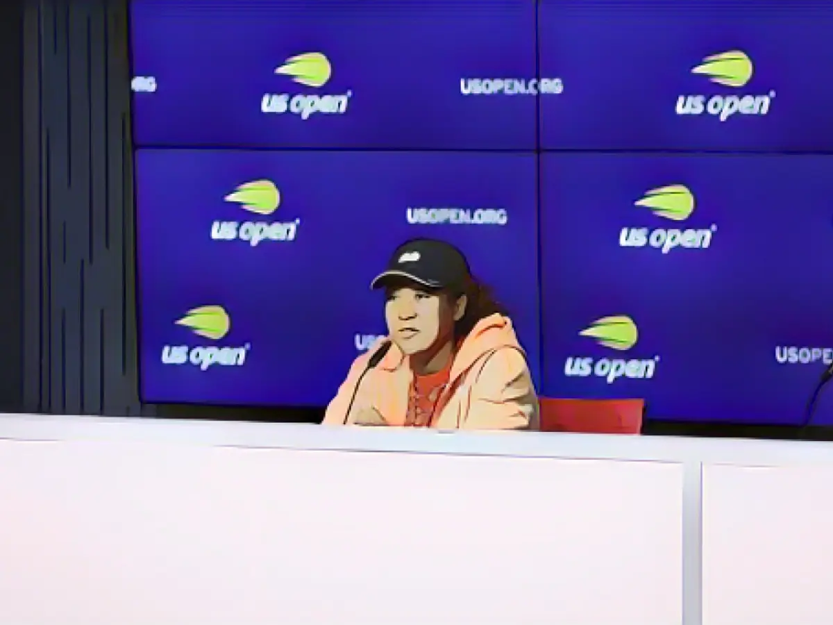 Naomi Osaka tomou a decisão de se retirar de Roland Garros em maio, alegando razões de saúde mental. Durante uma conferência de imprensa na sexta-feira, Naomi Osaka disse que 