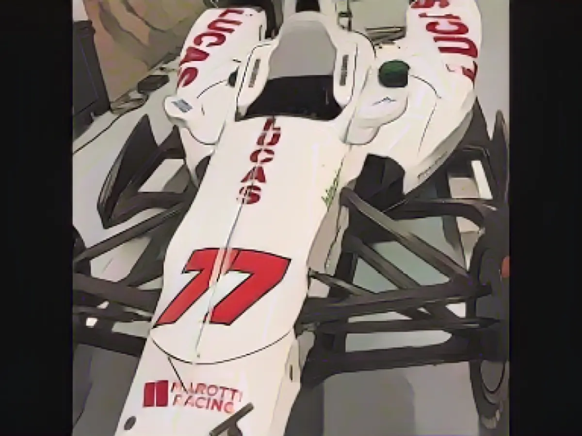 Marotti Racing присоединилась к команде Schmidt Peterson Motorsports с автомобилем №77, который будет стартовать с 10-й позиции на воскресной гонке Indy 500.