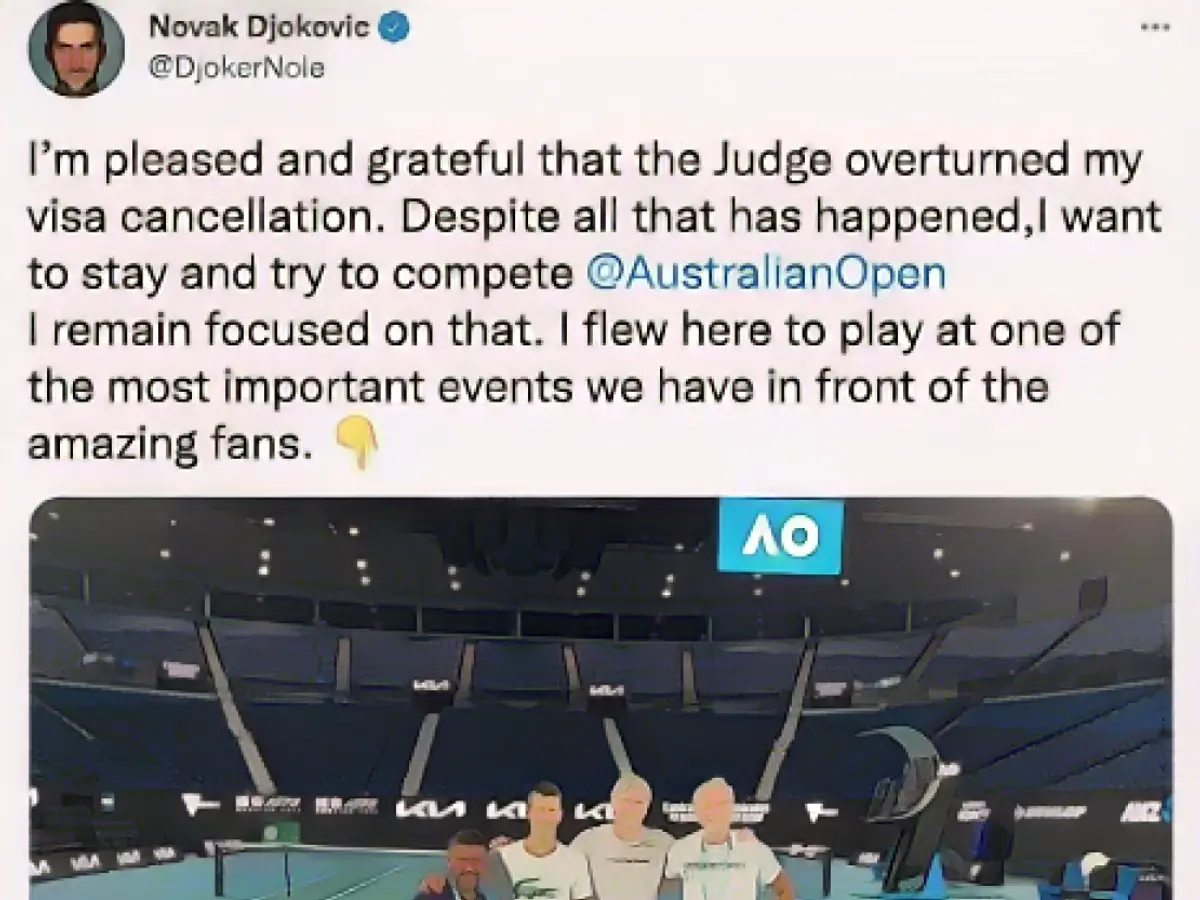 Djokovic'in Avustralya'da kalmak için verdiği mahkeme mücadelesini kazanmasının ardından 11 Ocak 2022'de Melbourne'de yaptığı Twitter paylaşımının ekran görüntüsü.