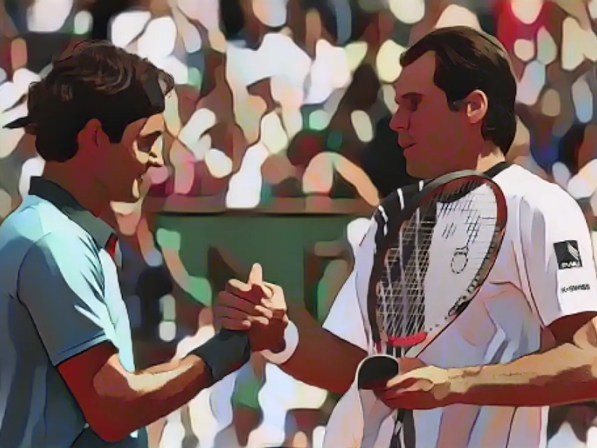 На следующий день Федерер почувствовал давление - его главный соперник ушел, и теперь он был фаворитом - и едва не проиграл другу Томми Хаасу.