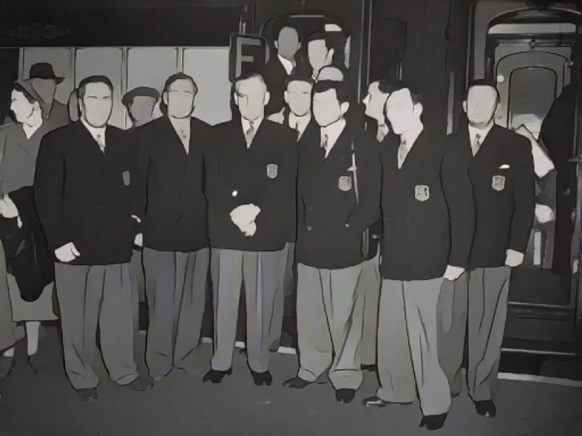 Кубок Райдера всегда предоставлял богатый выбор для модных критиков - британская команда 1951 года не стала исключением с ее объемными брюками.