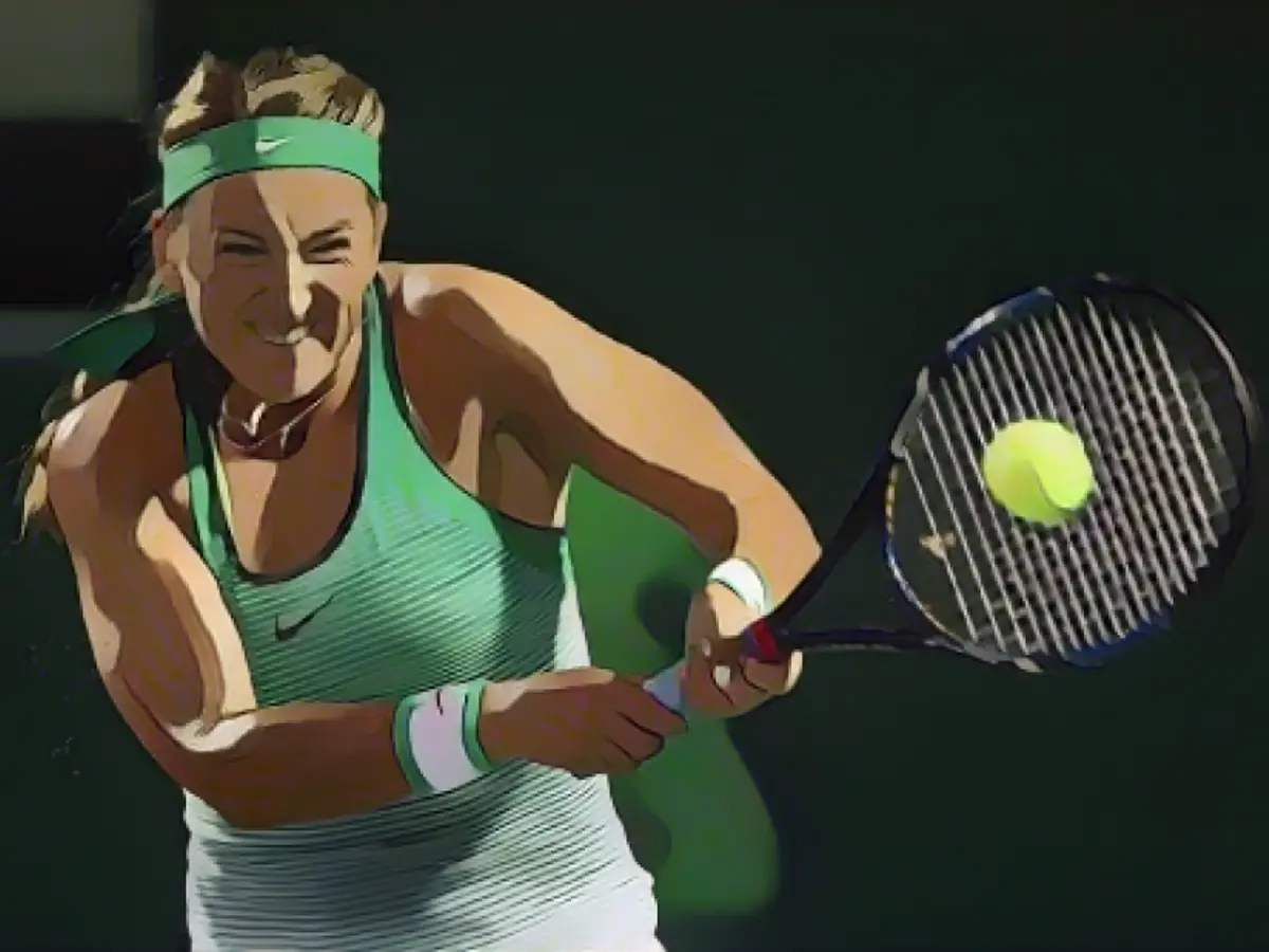 Însă Azarenka a fost implicată într-o luptă pentru custodia fiului ei și nu a mai jucat după Wimbledon. Azarenka a primit un wildcard pentru ASB Classic de la Auckland în prima săptămână din ianuarie, dar acum s-a retras.