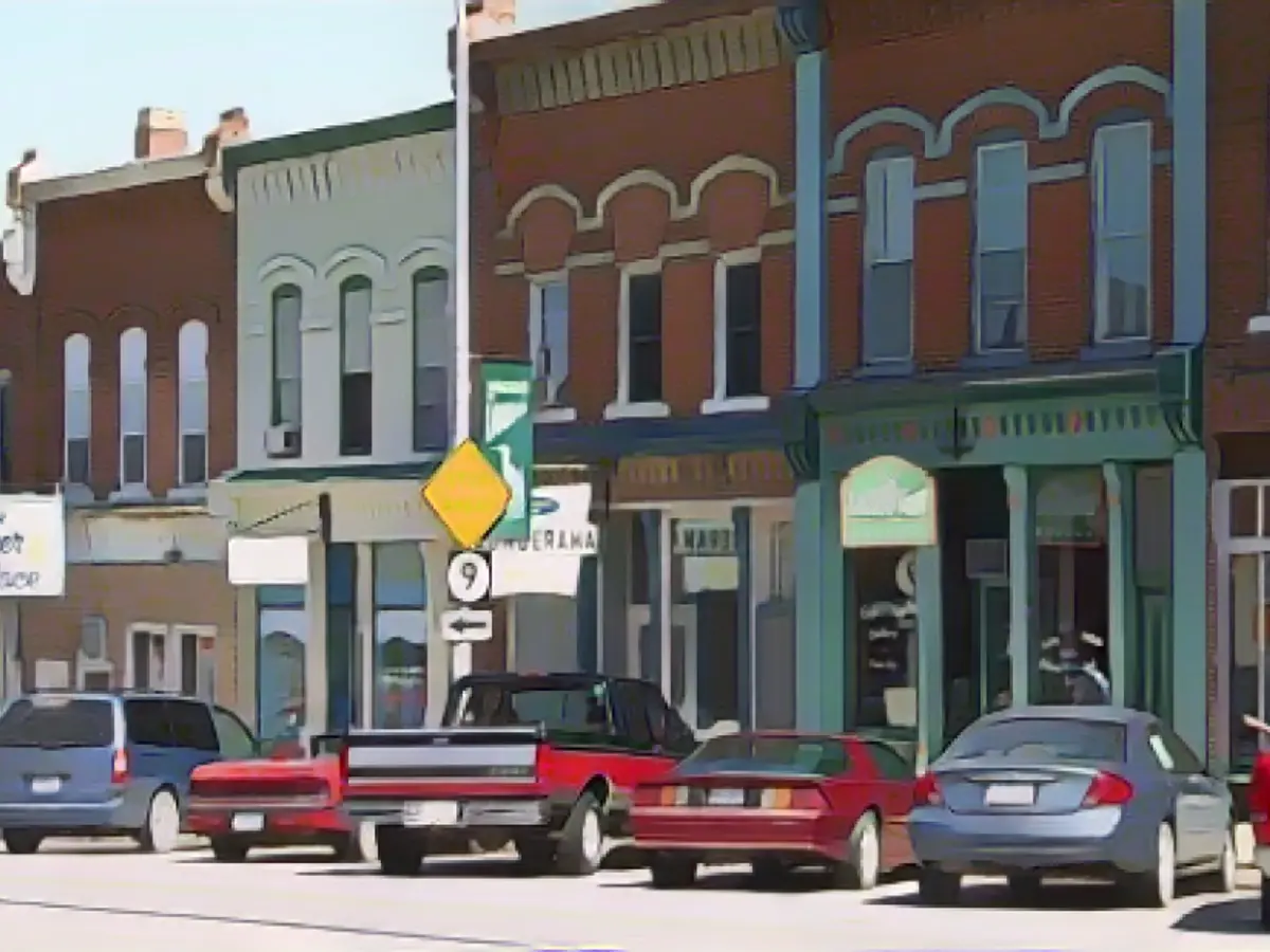 Lois soñaba con escapar del pequeño pueblo de Lansing, Iowa, que hoy tiene 968 habitantes.