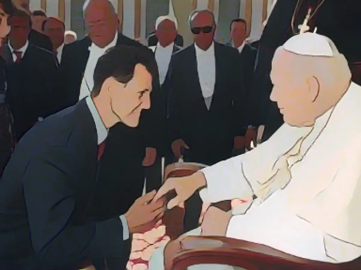 Schumacher rencontre le pape Jean-Paul II en 1999.