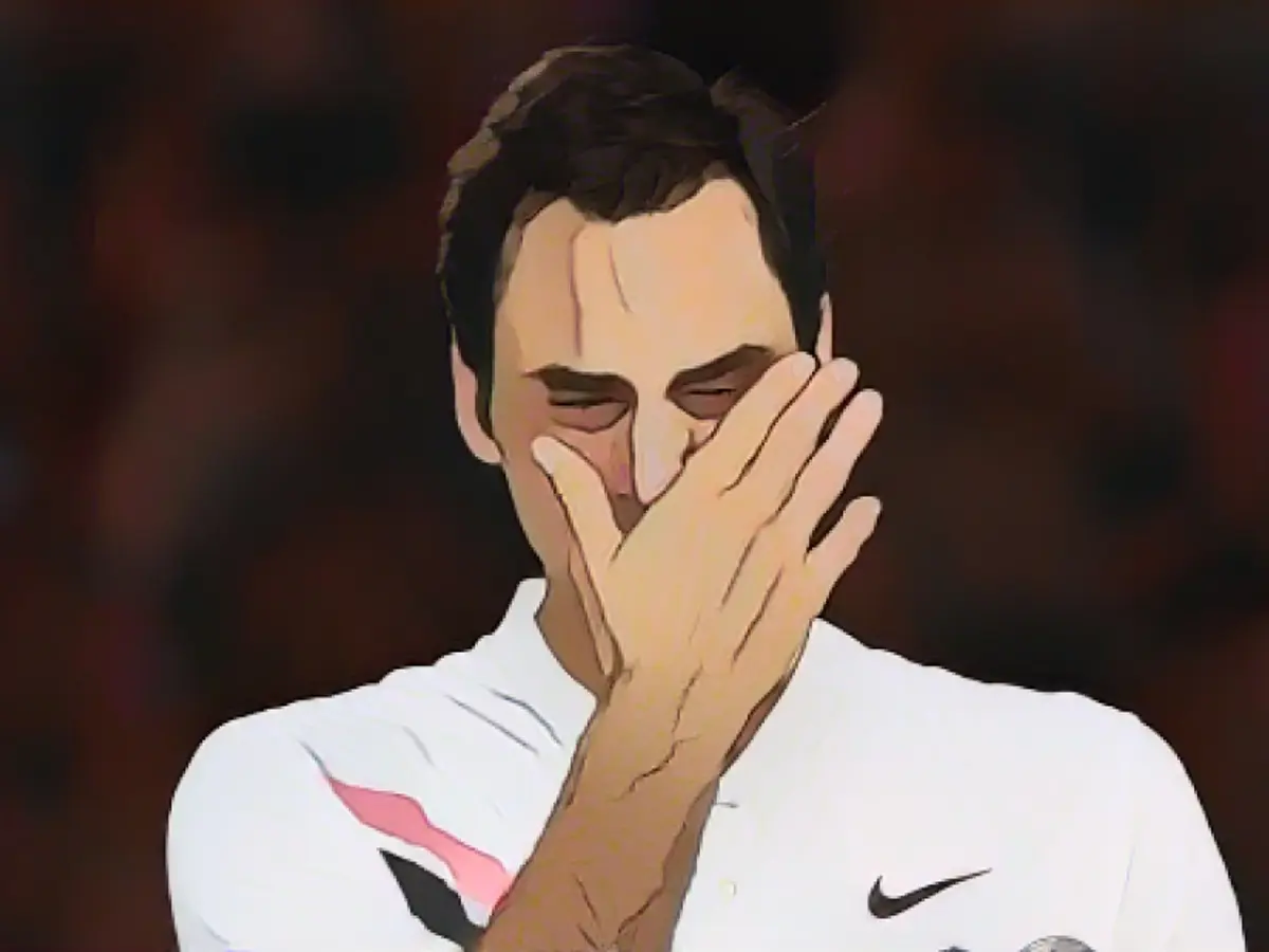 Эмоциональный Федерер расплакался во время вручения трофея.