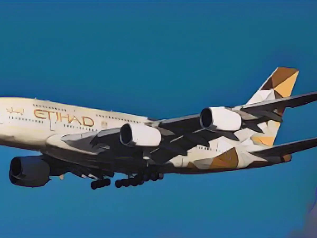 Der Superjumbo Airbus A380 wird 2023 wieder für Etihad Airways aus Abu Dhabi in Dienst gestellt.