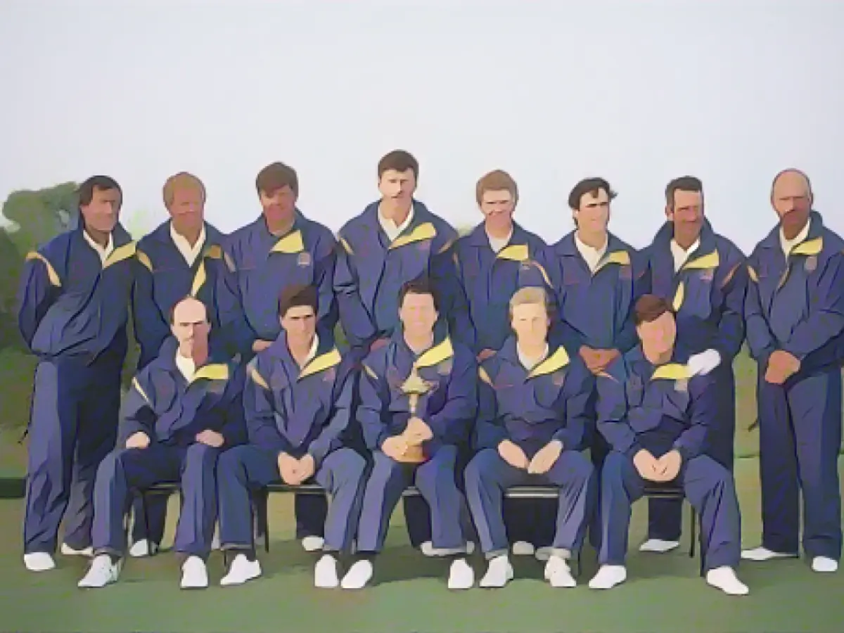 1991 Avrupa Ryder Kupası takımı AB renklerinde giyinmiş