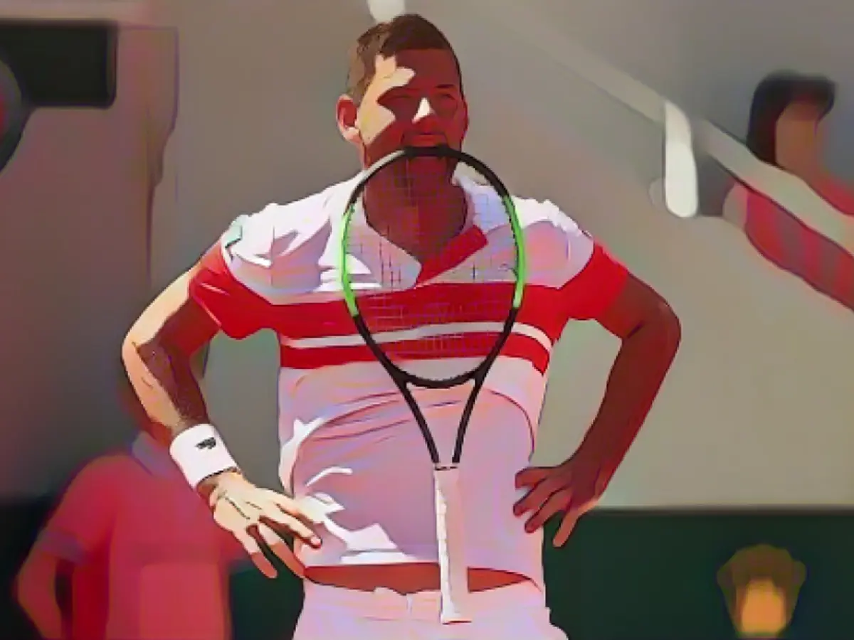 Krajinovic, che aveva vinto le sue prime due partite in cinque set, avrebbe potuto giocarne un'altra. Ha condotto il quarto per 5-3 e ha avuto un set point nel tie-break del quarto set.