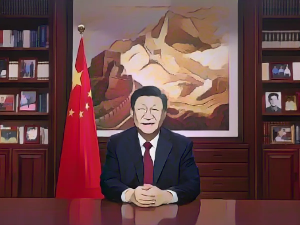 Китайский лидер Си Цзиньпин выступает с новогодним обращением в Пекине, суббота, 31 декабря 2022 года.